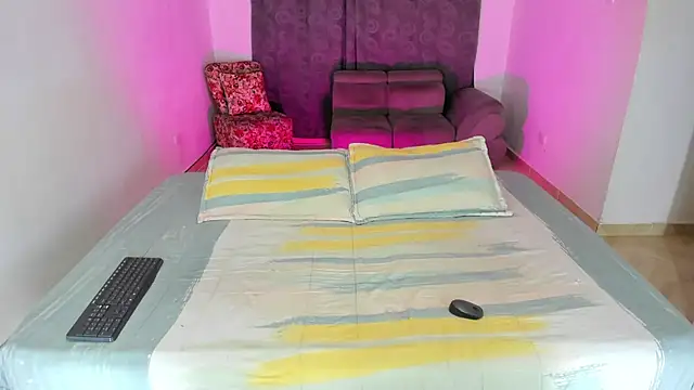 Fairycandyx online show from March 8, 2025, 5:59 am