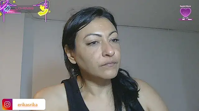 ErikaRika online show from October 16, 2025, 4:24 am