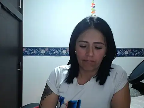 sharoon cheerry online show from September 11, 2025, 11:49 pm