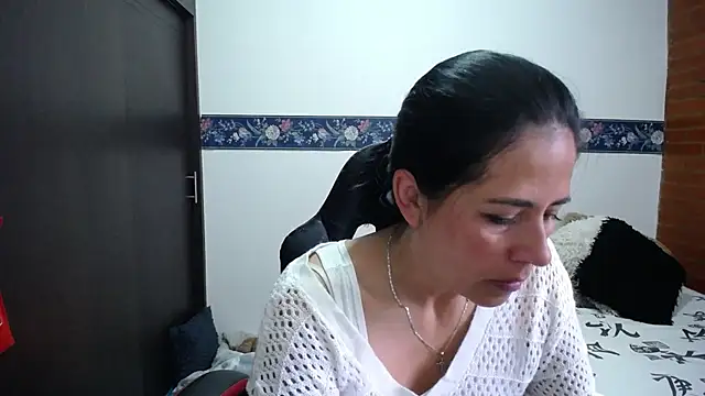 sharoon cheerry online show from November 6, 2025, 12:28 pm