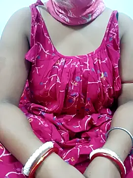 Snapshot of Bengali-boudi chatting on March 11, 2025, 5:35 pm Bengali-boudi online show from March 11, 2025, 5:35 pm