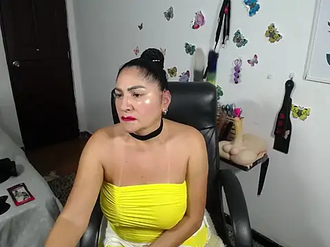 Snapshot of mature_bigboobs10 chatting on February 24, 2026, 6:11 am mature bigboobs10 online show from February 24, 2026, 6:11 am