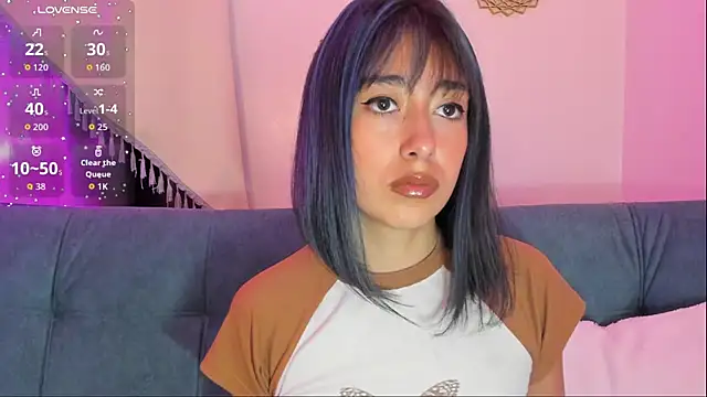 Snapshot of Scarlet_wd18 chatting on November 20, 2025, 8:52 pm Scarlet wd18 online show from November 20, 2025, 8:52 pm