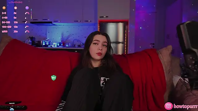 How2Meow online show from February 1, 2026, 5:44 pm