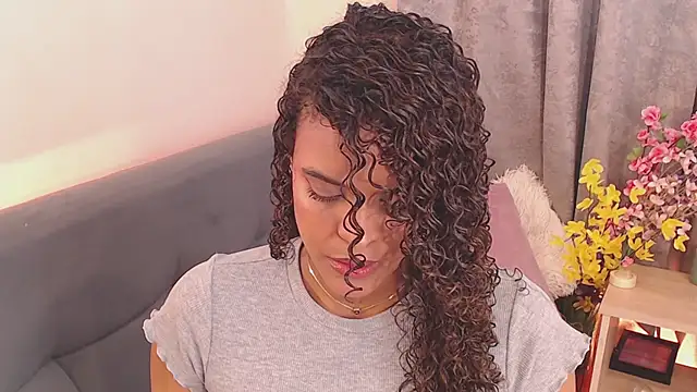 Snapshot of Amelia_bss chatting on June 7, 2026, 2:10 pm Amelia bss online show from June 7, 2026, 2:10 pm