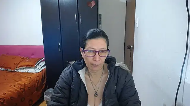 Snapshot of latin49 chatting on June 30, 2026, 5:52 am latin49 online show from June 30, 2026, 5:52 am