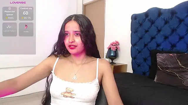 Lili666  online show from October 14, 2025, 3:07 am