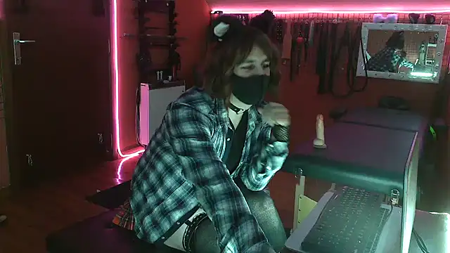 Snapshot of Ginny-the-bdsm-nympho chatting on March 19, 2026, 6:12 pm Ginny-the-bdsm-nympho online show from March 19, 2026, 6:12 pm