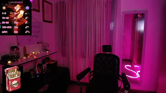 Misslana wn1 online show from October 15, 2025, 4:12 am