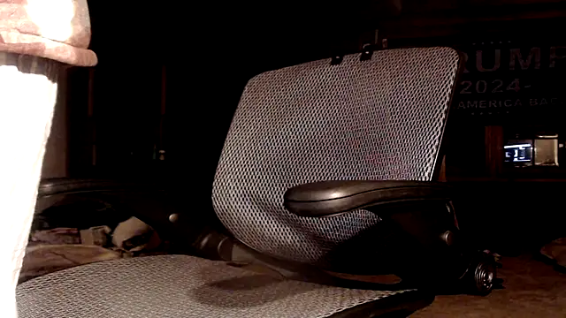 Snapshot of cashmasterzobistone chatting on March 3, 2025, 1:42 am cashmasterzobistone online show from March 3, 2025, 1:42 am