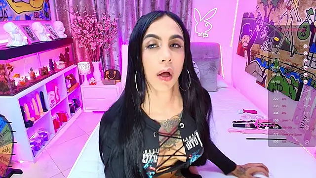 Snapshot of tattooBabyxxx chatting on September 27, 2025, 12:26 am tattooBabyxxx online show from September 27, 2025, 12:26 am