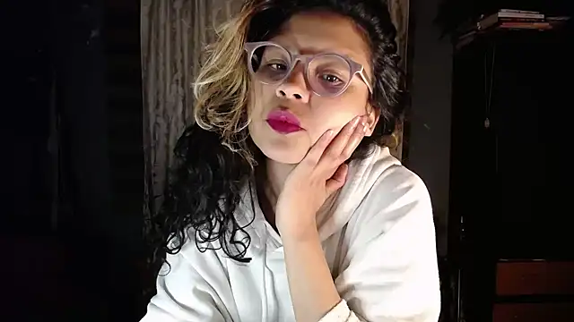 Hathorlove online show from February 26, 2026, 6:34 am