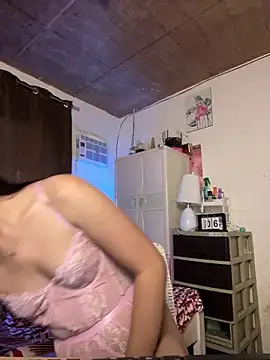 Msyensmith online show from September 9, 2025, 4:34 am