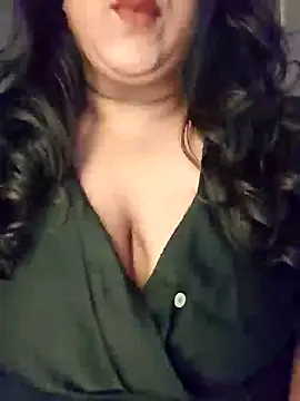 Snapshot of sassy_horny chatting on December 1, 2024, 6:19 pm sassy horny online show from December 1, 2024, 6:19 pm