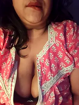 Snapshot of sassy_horny chatting on March 11, 2025, 2:54 am sassy horny online show from March 11, 2025, 2:54 am