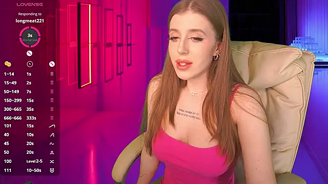 PenellopaRaw online show from January 18, 2025, 9:24 pm