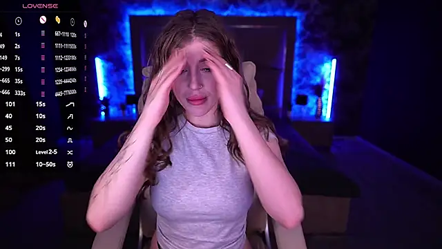 PenellopaRaw online show from February 23, 2025, 9:48 pm