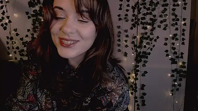 risha laas online show from November 12, 2025, 7:57 pm