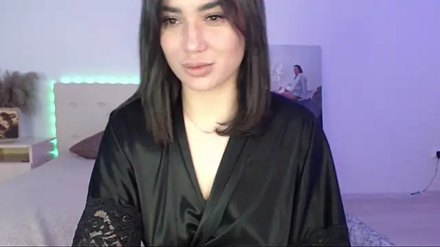 RoxannePure online show from February 15, 2025, 8:11 am