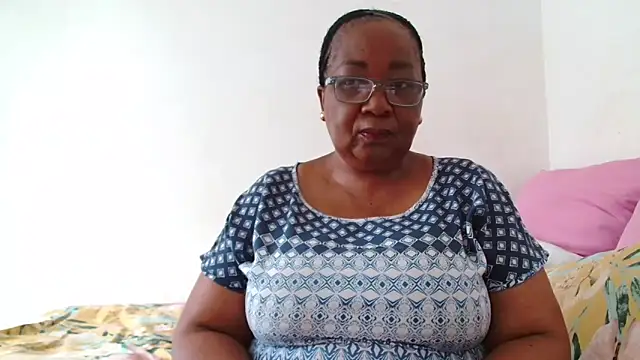 KinkyRicoSaisyours online show from November 28, 2025, 7:22 am