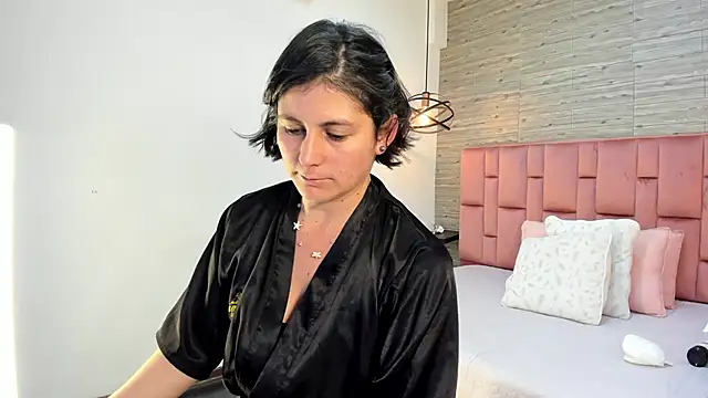 SarahDeyvis online show from January 16, 2025, 7:52 pm
