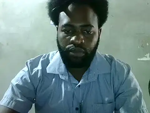 2ocmaxi online show from January 6, 2025, 6:31 pm