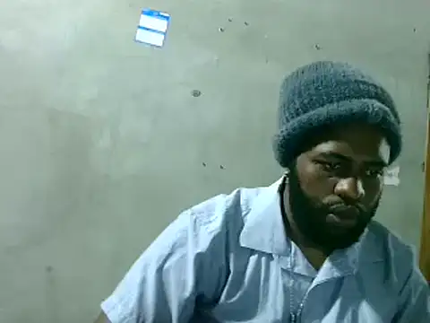 2ocmaxi online show from January 6, 2025, 9:32 pm