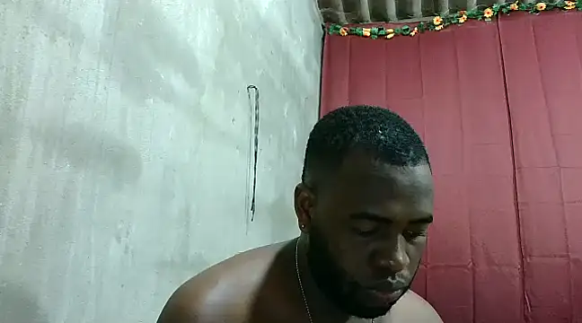 2ocmaxi online show from March 3, 2025, 7:49 pm