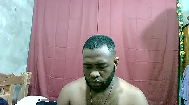 2ocmaxi online show from March 12, 2025, 3:13 am