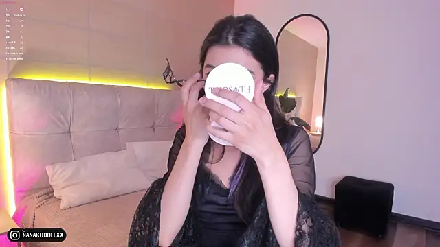 NanaRott online show from February 2, 2026, 8:51 pm