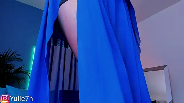  Jessy Moon  online show from October 12, 2025, 7:57 pm