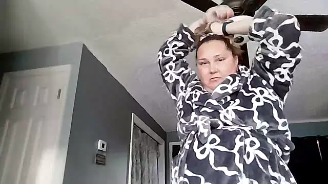 SexyNikki6969 online show from February 1, 2026, 3:21 pm