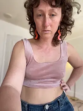 mossy kiss online show from March 29, 2026, 2:39 pm