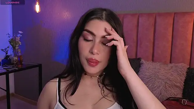 Snapshot of Alexa_Thaylor_ chatting on May 18, 2026, 6:03 pm Alexa Thaylor online show from May 18, 2026, 6:03 pm