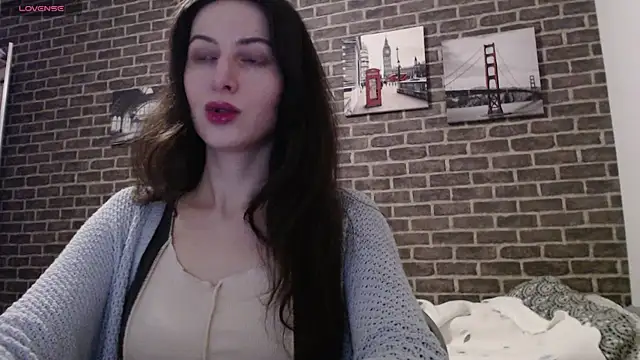 Snapshot of _Hot_Lady_ chatting on January 7, 2025, 8:52 pm Hot Lady online show from January 7, 2025, 8:52 pm