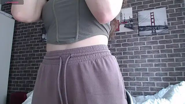 Snapshot of _Hot_Lady_ chatting on January 8, 2025, 1:41 pm Hot Lady online show from January 8, 2025, 1:41 pm