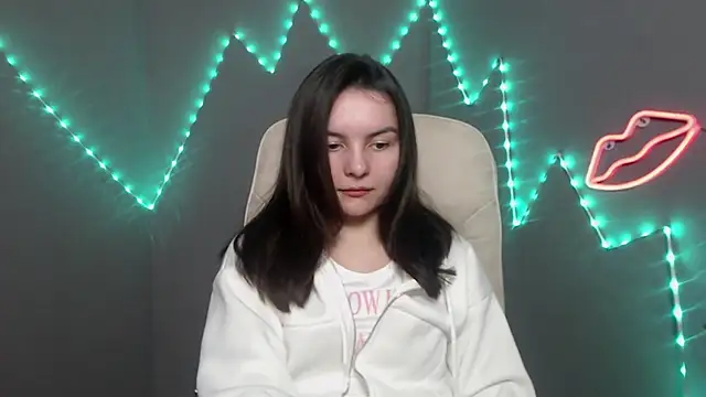 Snapshot of JasmineAsha chatting on March 4, 2026, 7:58 am JasmineAsha online show from March 4, 2026, 7:58 am