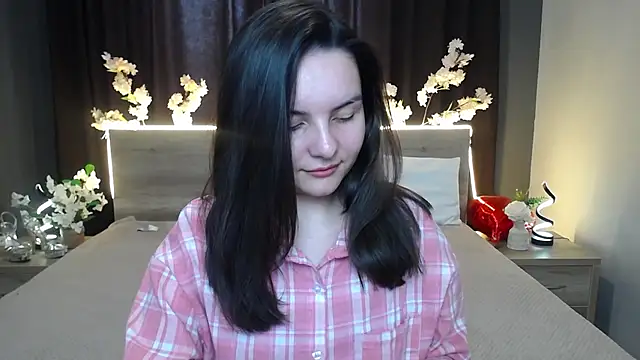 Snapshot of JasmineAsha chatting on April 15, 2026, 7:26 am JasmineAsha online show from April 15, 2026, 7:26 am
