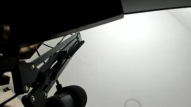 Snapshot of sarita_loven chatting on February 18, 2026, 5:14 am sarita loven online show from February 18, 2026, 5:14 am