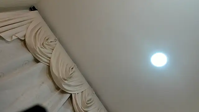 Snapshot of sarita_loven chatting on March 3, 2026, 4:51 am sarita loven online show from March 3, 2026, 4:51 am