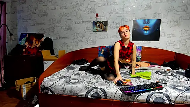 Snapshot of KagamiTayga chatting on March 16, 2026, 2:50 am KagamiTayga online show from March 16, 2026, 2:50 am