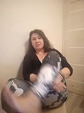 ROXOLANAA SEXY online show from April 29, 2026, 5:30 pm