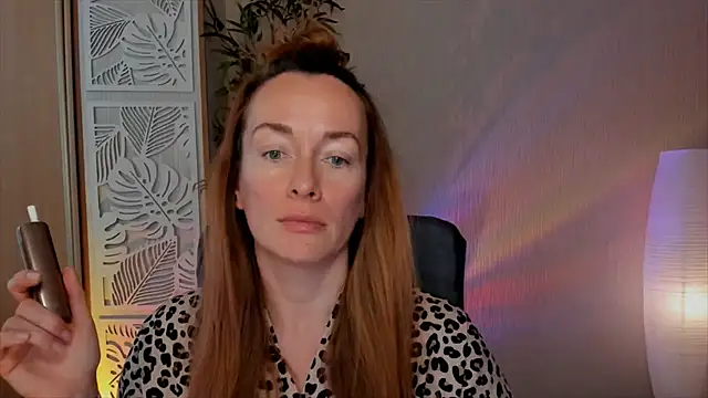 Snapshot of RebeccaMartinez chatting on April 30, 2026, 10:21 am RebeccaMartinez online show from April 30, 2026, 10:21 am