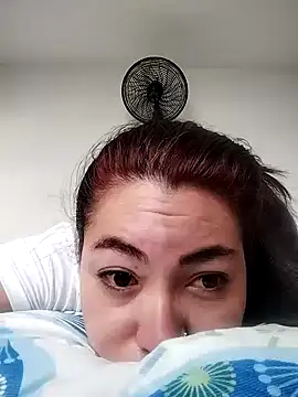 katha steele  online show from December 8, 2024, 12:19 pm