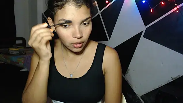 Snapshot of emilyharber chatting on May 13, 2026, 4:15 pm emilyharber online show from May 13, 2026, 4:15 pm