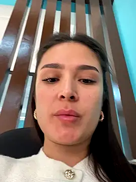 Snapshot of Sweet_Lollypop chatting on November 24, 2025, 6:24 am Sweet Lollypop online show from November 24, 2025, 6:24 am