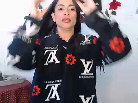 Liamiler01  online show from December 11, 2024, 3:37 pm