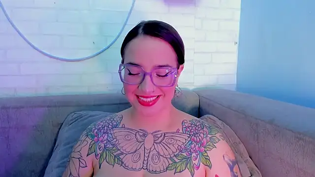 DEVA BLUE  online show from March 5, 2025, 3:29 am