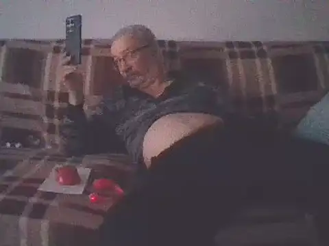 cumloverboyxx69 online show from March 10, 2025, 4:46 pm