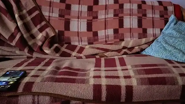 cumloverboyxx69 online show from November 29, 2025, 7:00 am